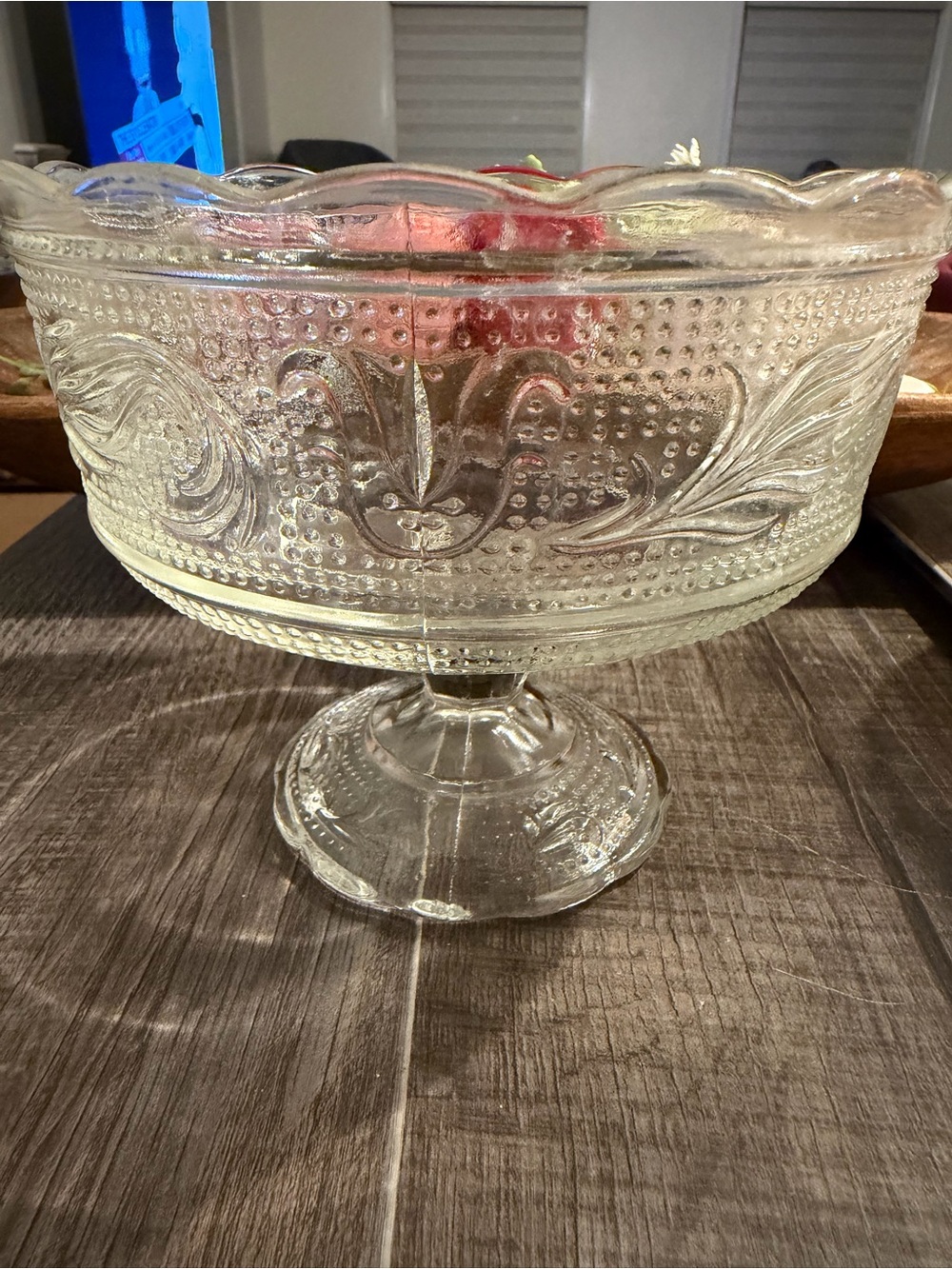“Vintage Indiana Glass Pedestal Compote Bowl Clear Pressed Glass Scalloped Rim